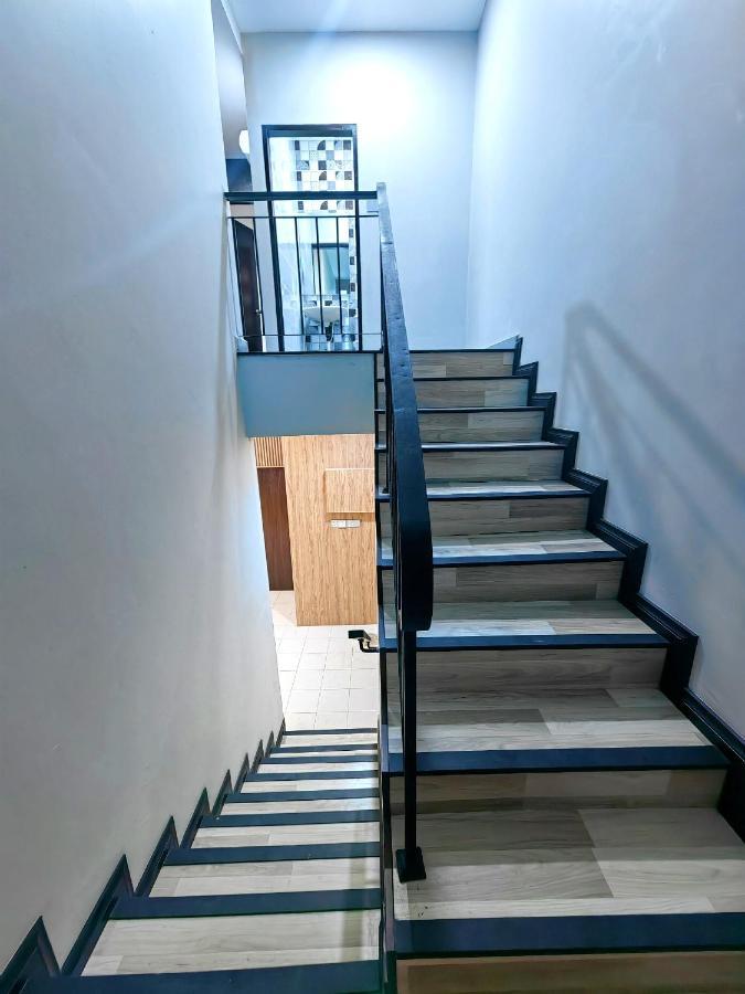 Aaronl Homestay コタキナバル エクステリア 写真